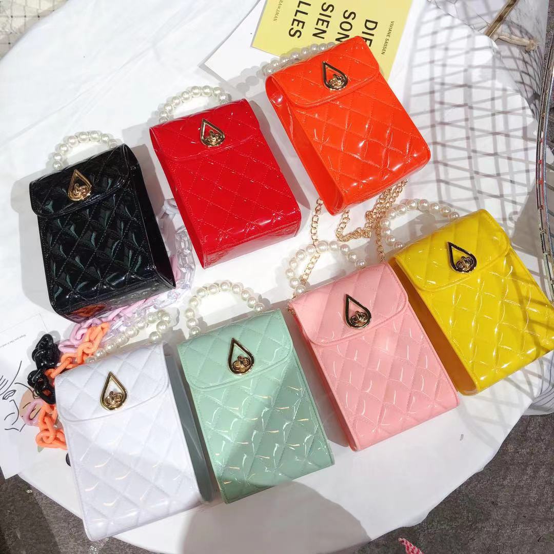 2021 Summer New fashion small bags: Women's diamond-shaped crossbody bag, mini small bag, vertical single-shoulder mobile phone small square bag