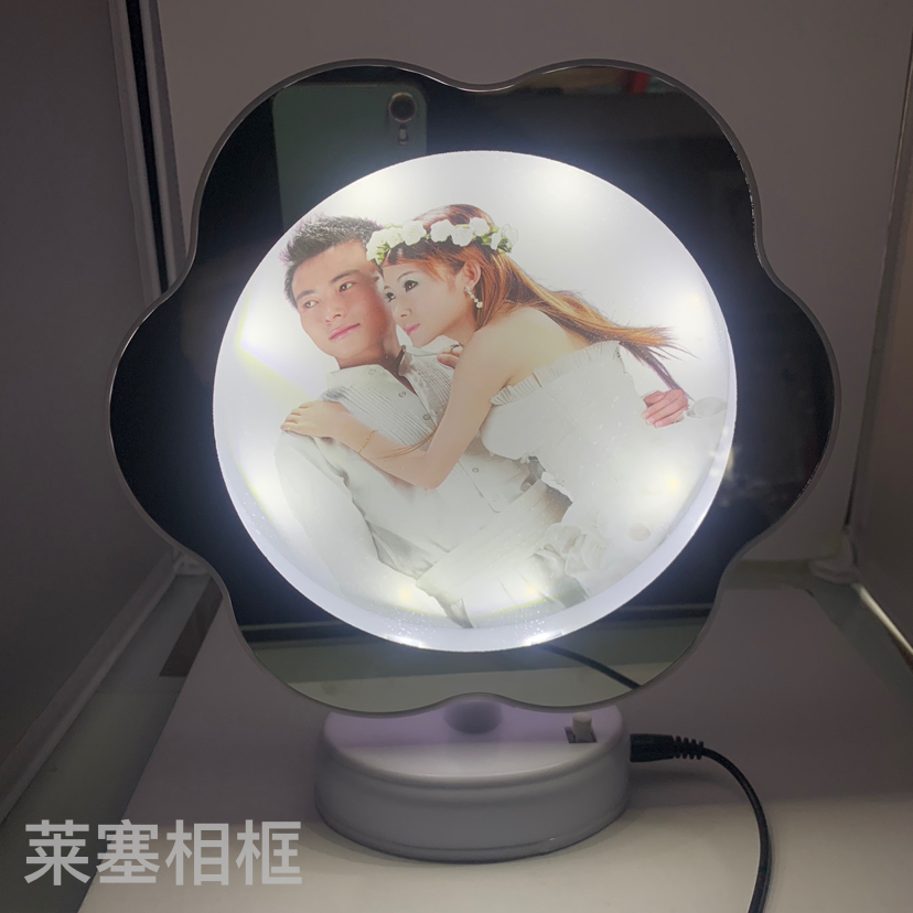 Sunflower-shaped mirror with LED light creative display table decoration, gift photo, magic mirror photo frame for living room and bedroom