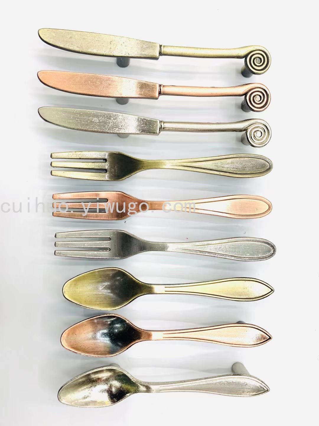 Cuchillos tenedores cucharas nuevos tiradores varios modelos especificaciones tamaño color puede ser personalizado Specification image