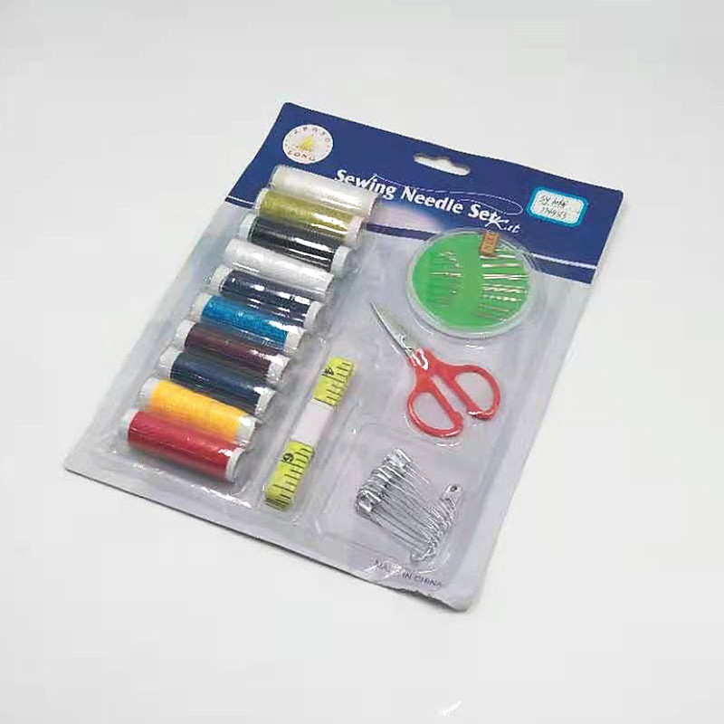 A popular and best-selling sewing kit for home use, including a sewing kit, small scissors, a flexible tape measure, buttons, pins, and a tape measure Application Scenario