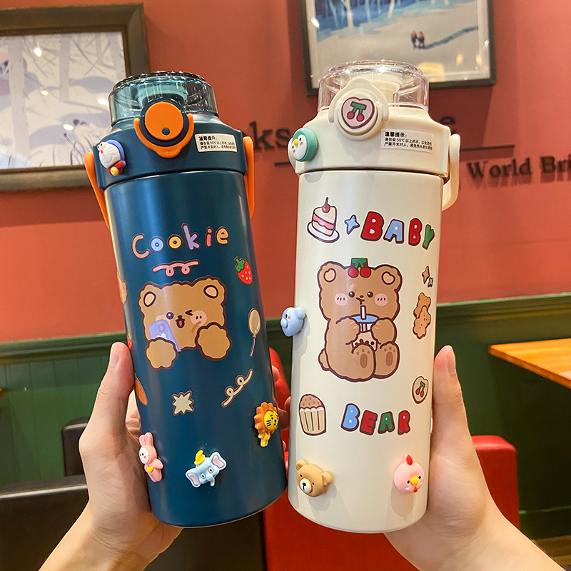Large capacity DIY sticker pop lid thermos mug Portable portable water mug cartoon cute water mug with straw