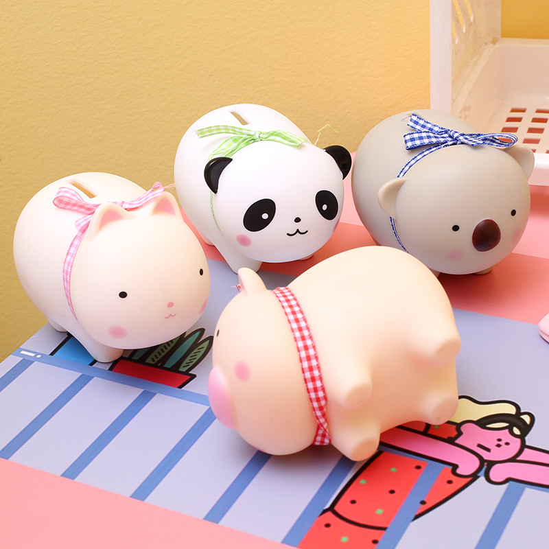 Kindergarten graduation gift customized small gifts for children birthday gift with hand gift piggy bank for class