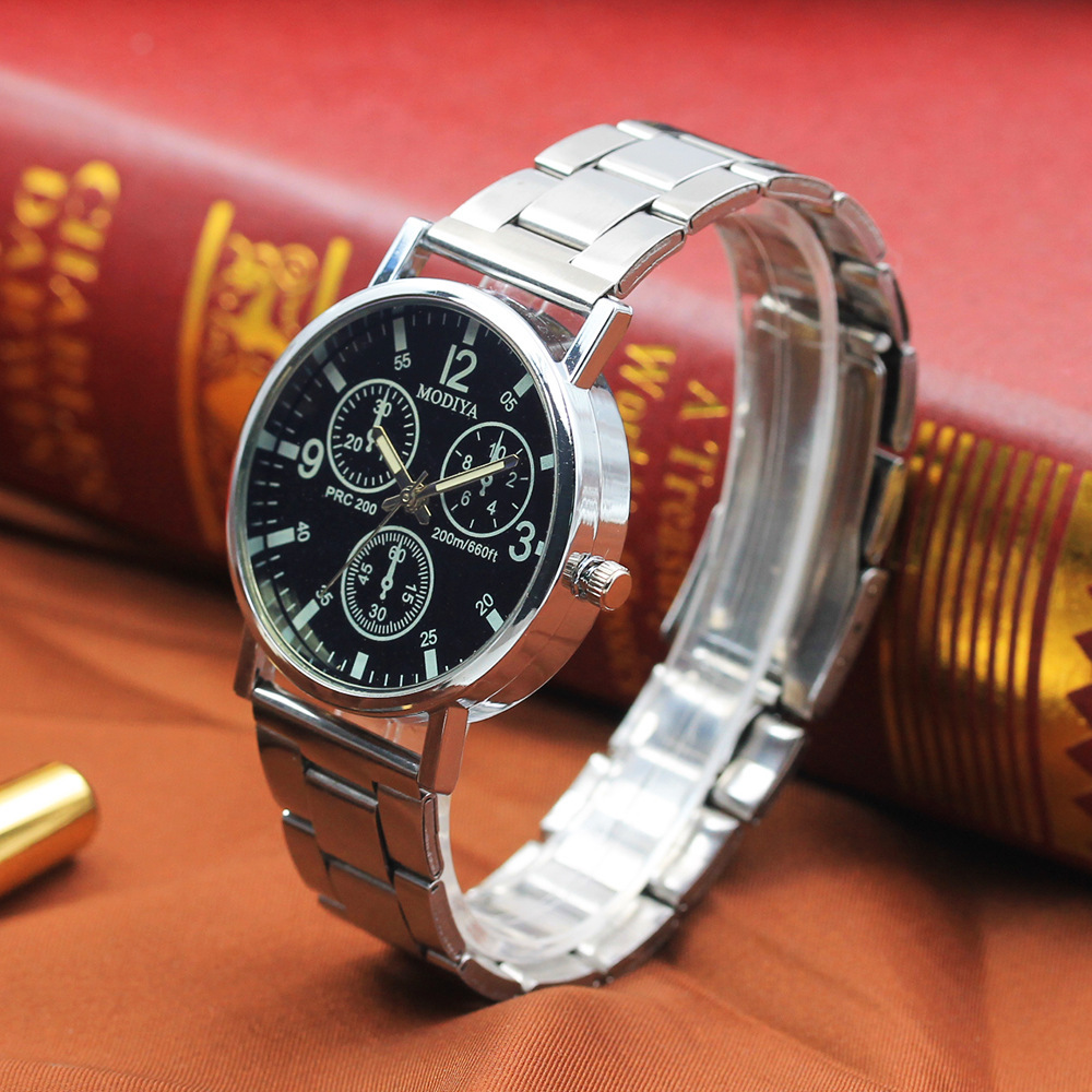 Three eyes steel band casual watch men's quartz watch gift watch men's watch wholesale!