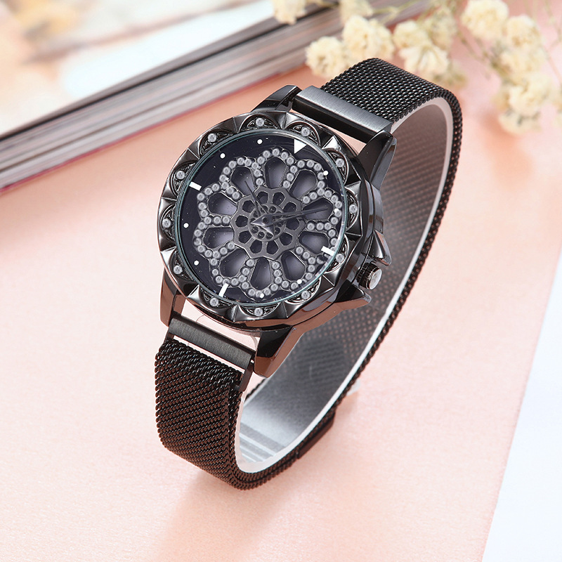 Manufacturers directly for douyin hot netred magnet watch female turntable operation watch net belt wholesale
