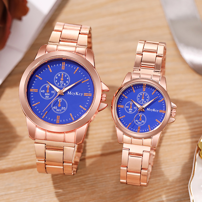 New fashion lovers watches men and women steel belt lovers a pair of light luxury gift watches a generation