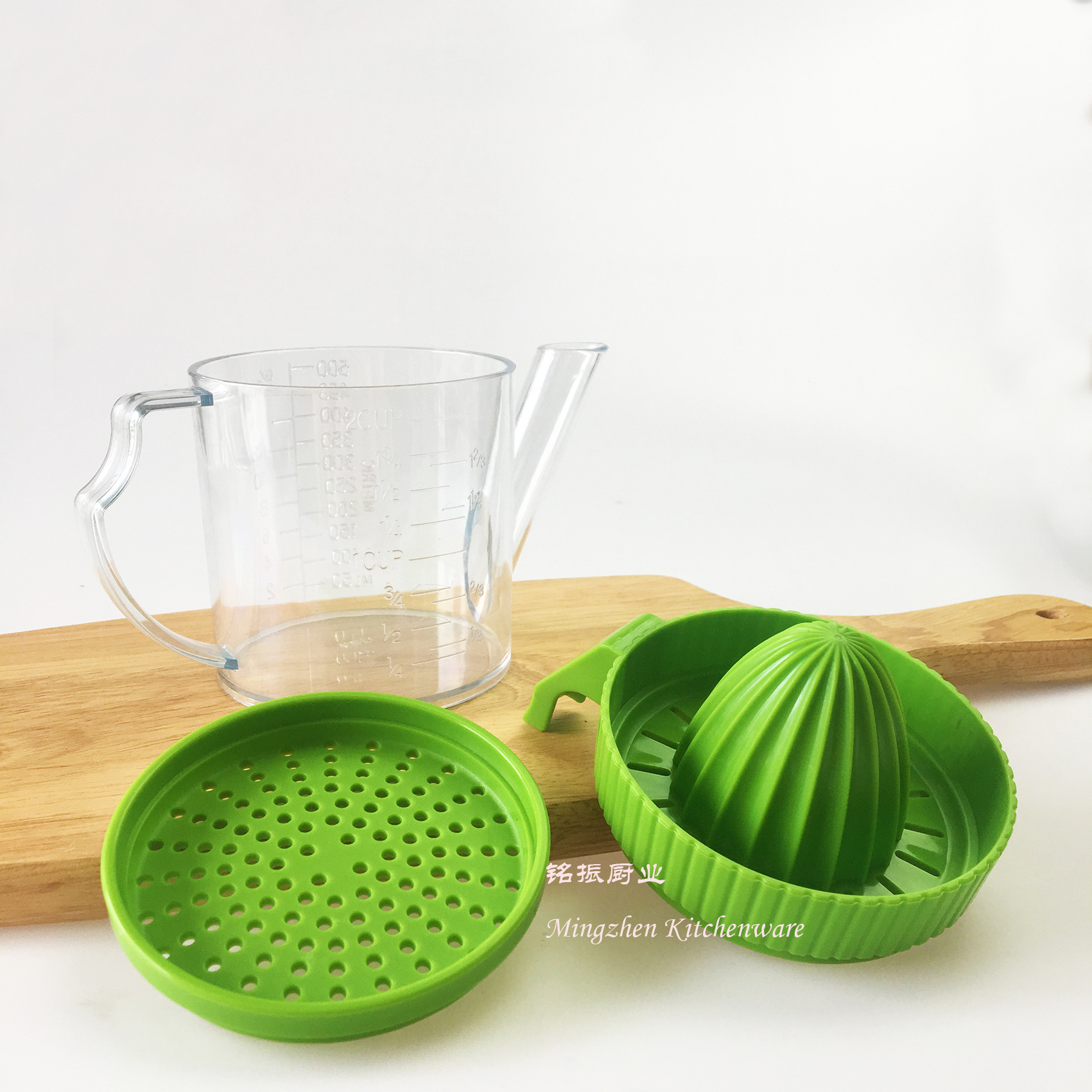 Manual juicer Squeezer Measuring cup Lemon Squeezer/ Mesuring cup
