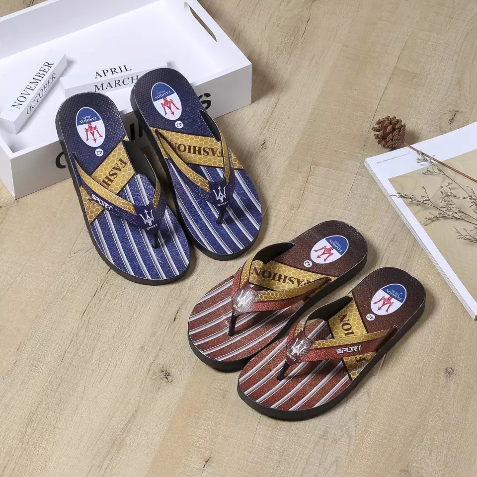 Men's flip-flops, floor stand shoes, beach shoes, anti-slip and wear-resistant PVC plastic pressed leather nail, men's flip-flops