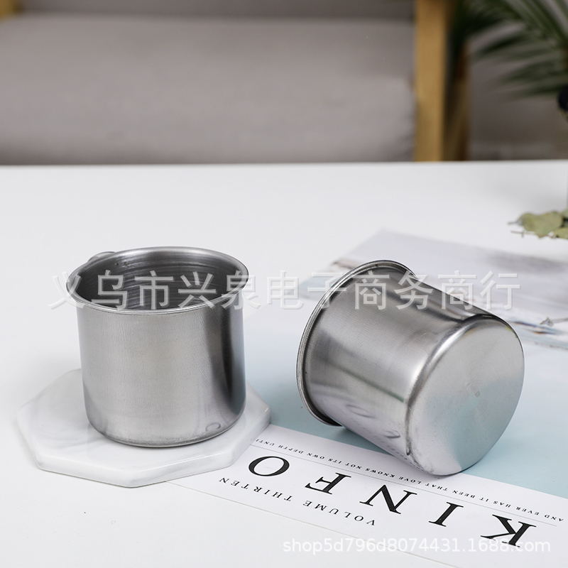 Tazas de boca de metal tazas pequeñas tazas de acero tazas de agua de 7 cm tazas de té tazas de vino tazas de boca de acero fuente de un dólar una pieza Application Scenario