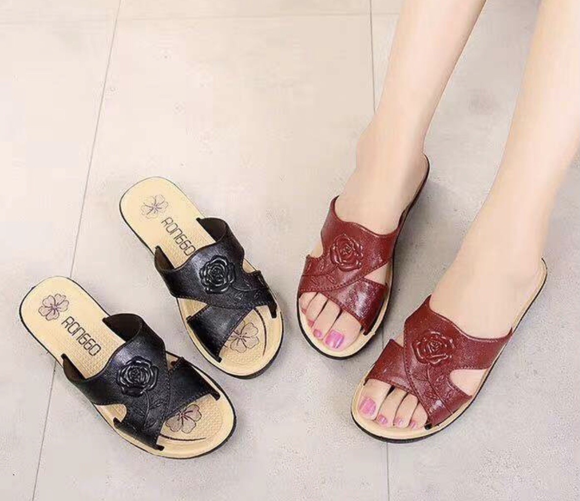 Summer Vietnamese lady sandals lady sandals run around the world set up stall PVC plastic household shoes beach shoes