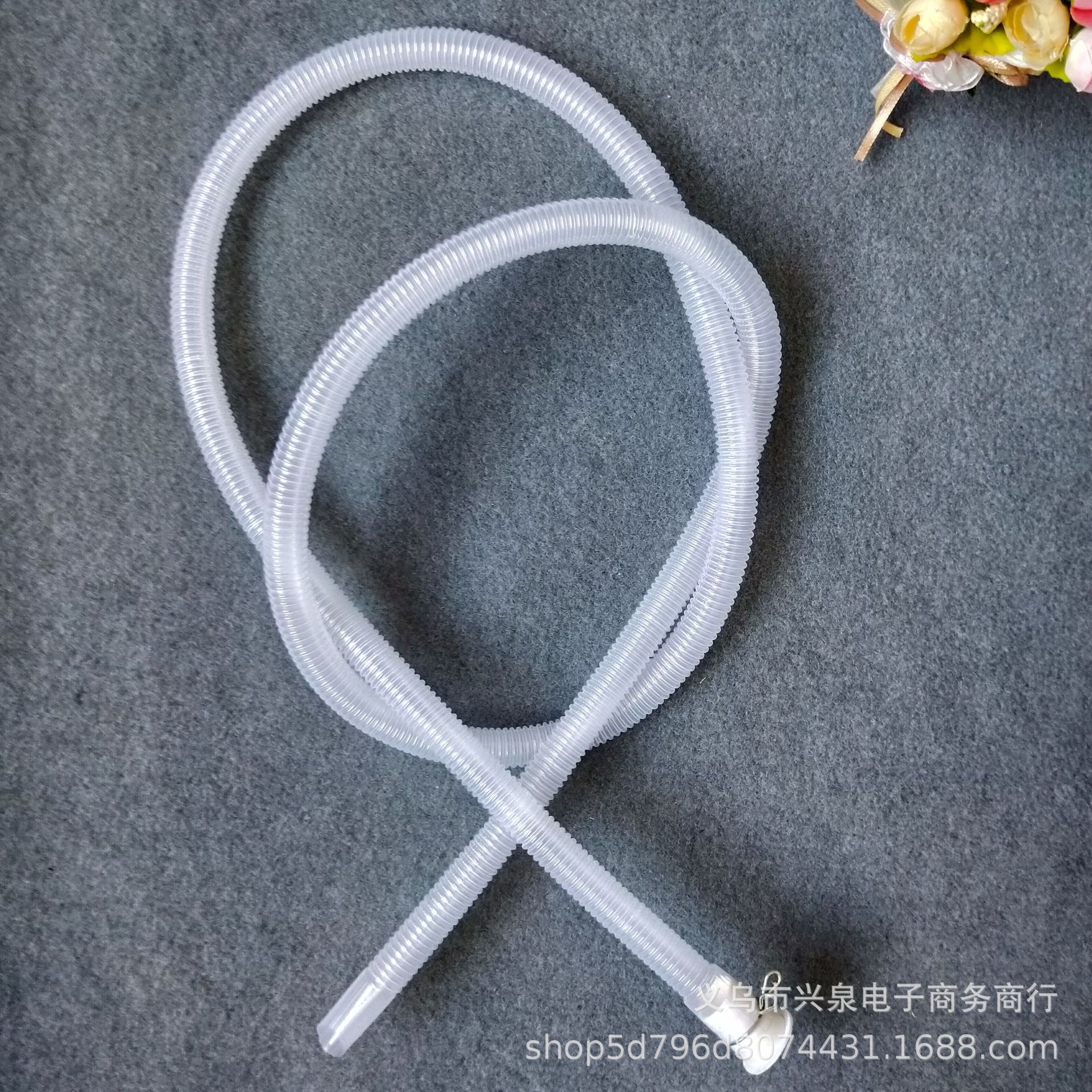 Dollar shop washing machine on the water pipe on the water pipe plastic pipe home hardware wholesale