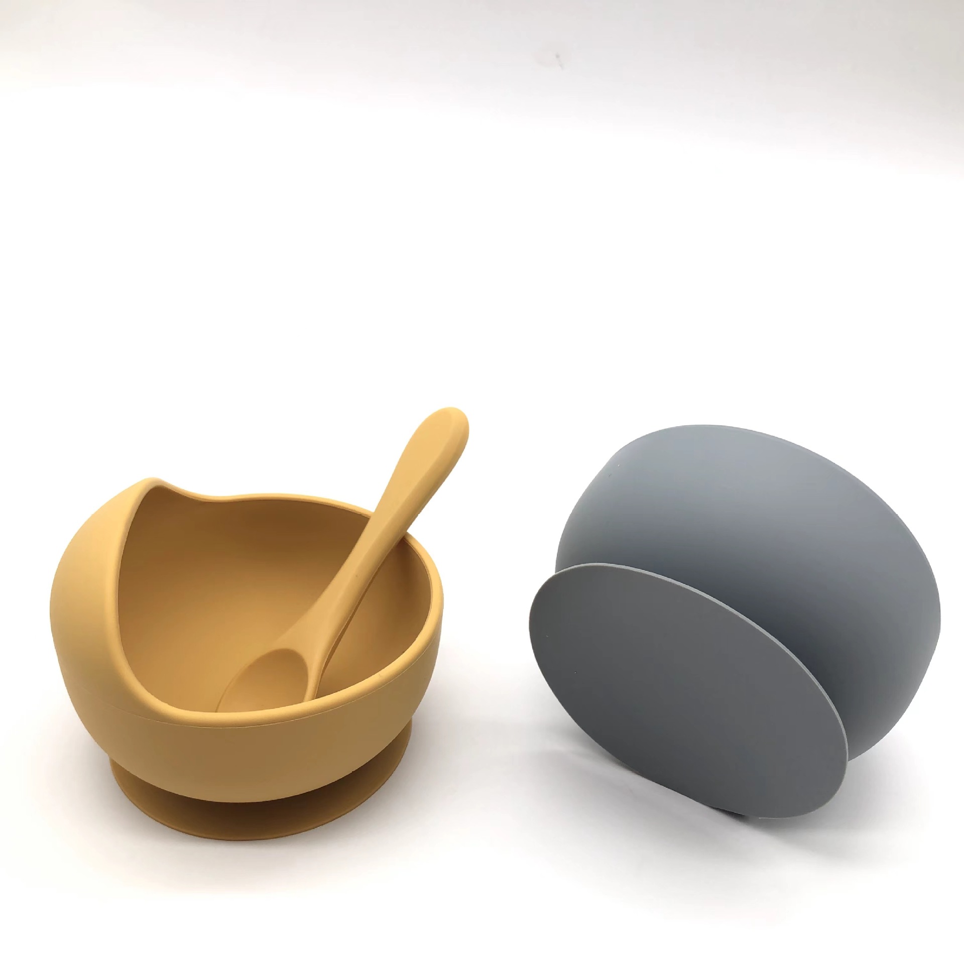 Snail in stock silicone bowls and spoons, baby feeding tableware with suction cups, silicone baby food bowls, silicone suction cup bowl sets Item Picture