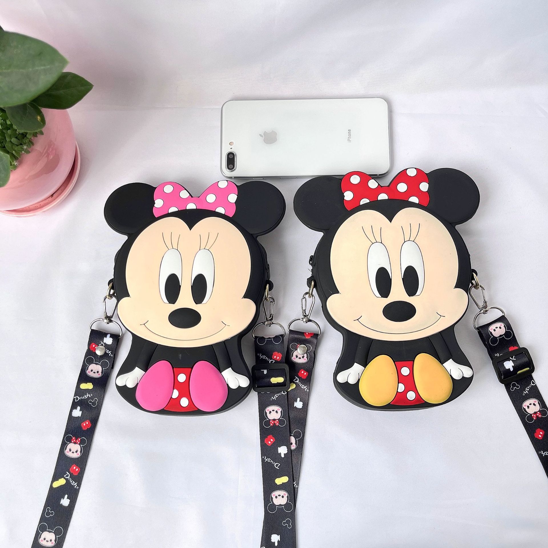 Bolsa de teléfono móvil más grande mujer estéreo minnie silicona cero billetera simple portátil almacenamiento cosmético cross body bag Specification image