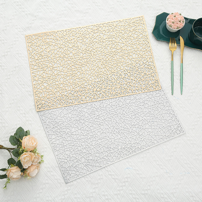 Wholesale of cross-border Nordic-style hollowed-out pvc rectangular Western placemats, home dining table anti-slip and heat-insulating MATS, coffee table MATS details Picture