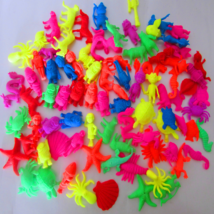 Novelty bubble size toy Inflated sea animal Sponge Bob Zodiac land stall toy