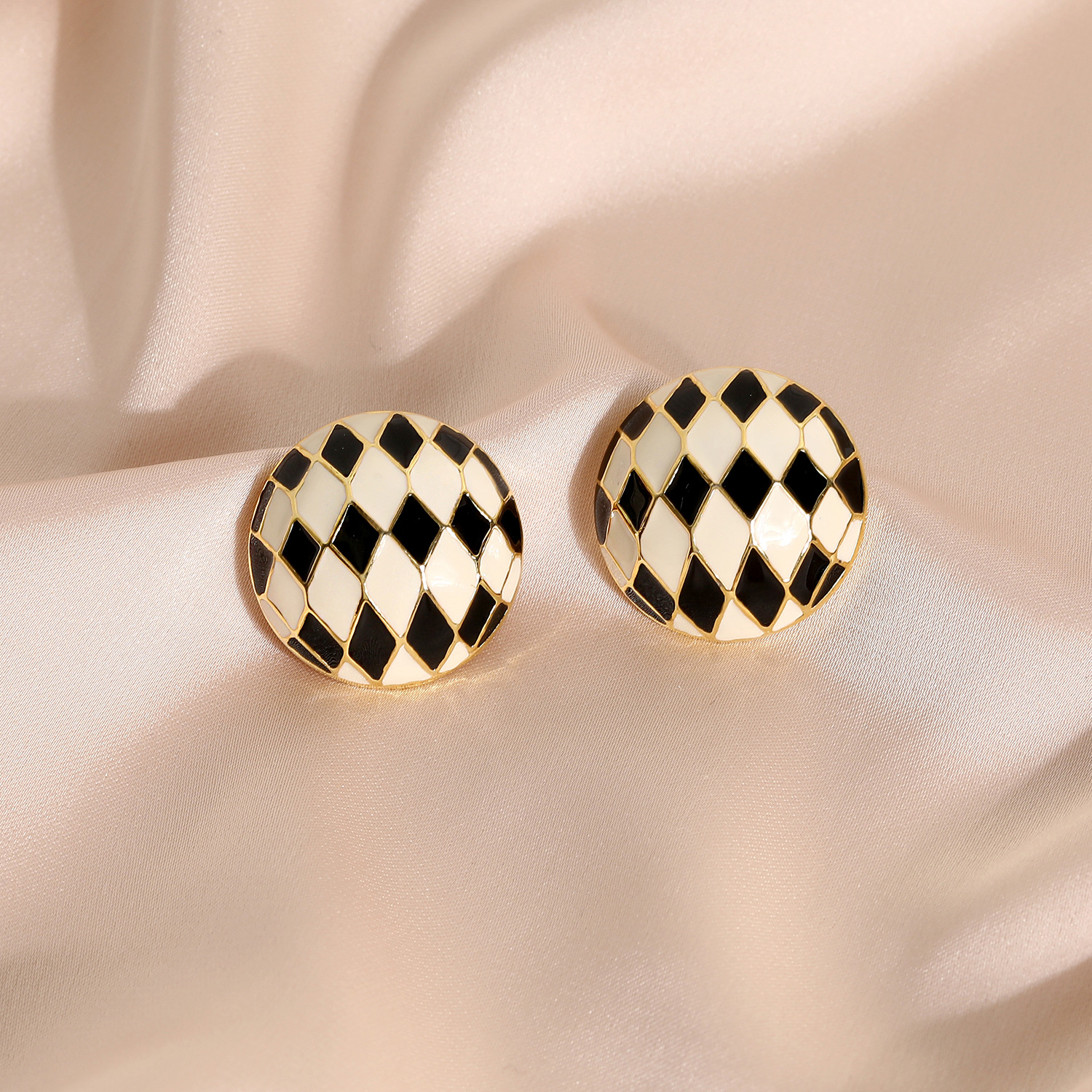 925 Silver needle South Korean designer geometrical spherical plaid earrings fashion temperament net red senior sense earrings women