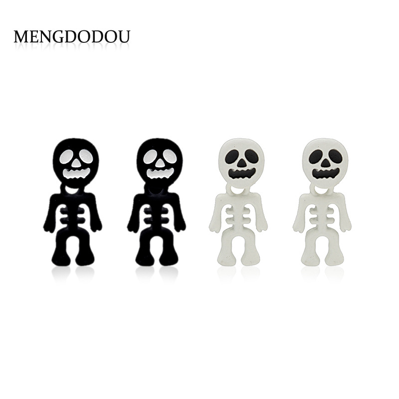 Silver needle Halloween cartoon personality stereoscopic skeleton human ear studs exaggerated bizarre dark fashion earrings earrings