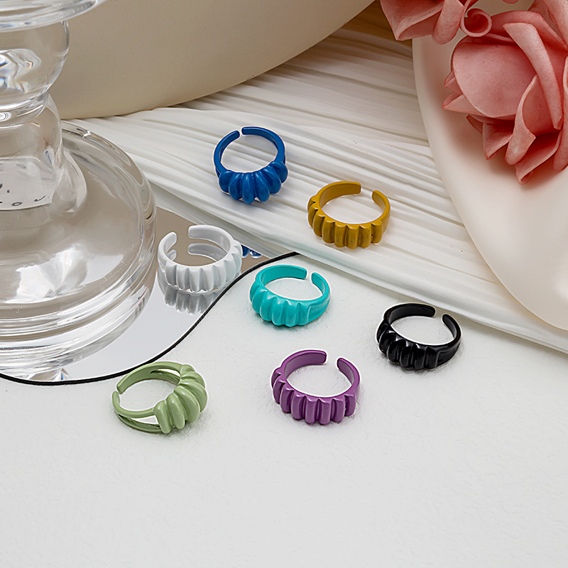 Ins style candy color spiral croissant alloy paint ring personality macaron color opening ring