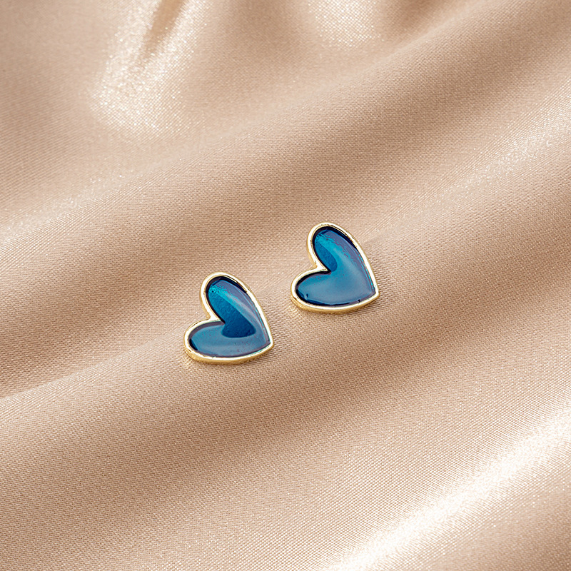 Silver needle blue love earrings for women short style temperament fashion small earrings simple design aesthetic earrings for women