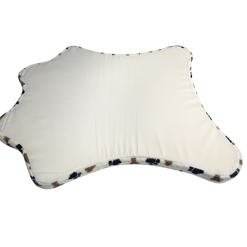 Customized cross-border new creative dog beds for winter warmth, large, medium and small-sized dog beds, cat pads, and all-season pet bed pads Application Scenario