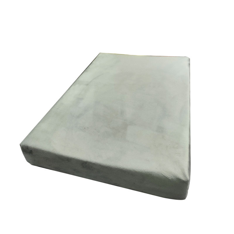 Cross-border waterproof oem pet dog bed, memory foam, anti-slip, scratch-resistant, detachable and washable dog bed, thickened warm pet pad Application Scenario