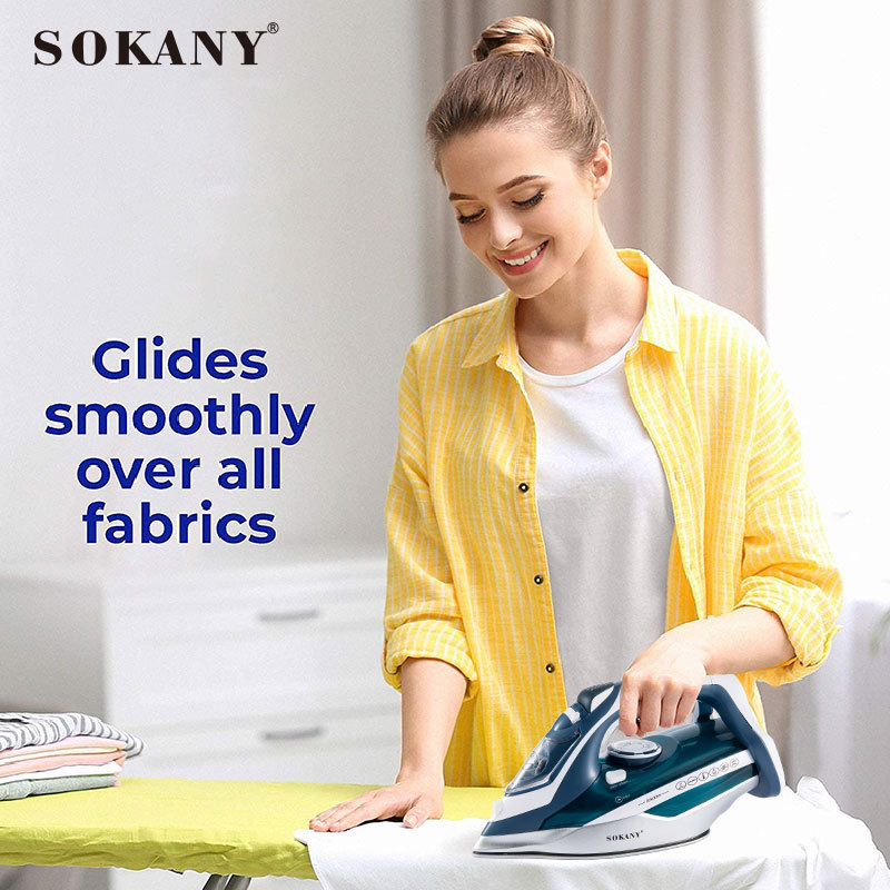 Cross-border SOKANY801 electric iron, handheld spray, household steam iron, ironing clothes, electric iron, hanging iron Application Scenario