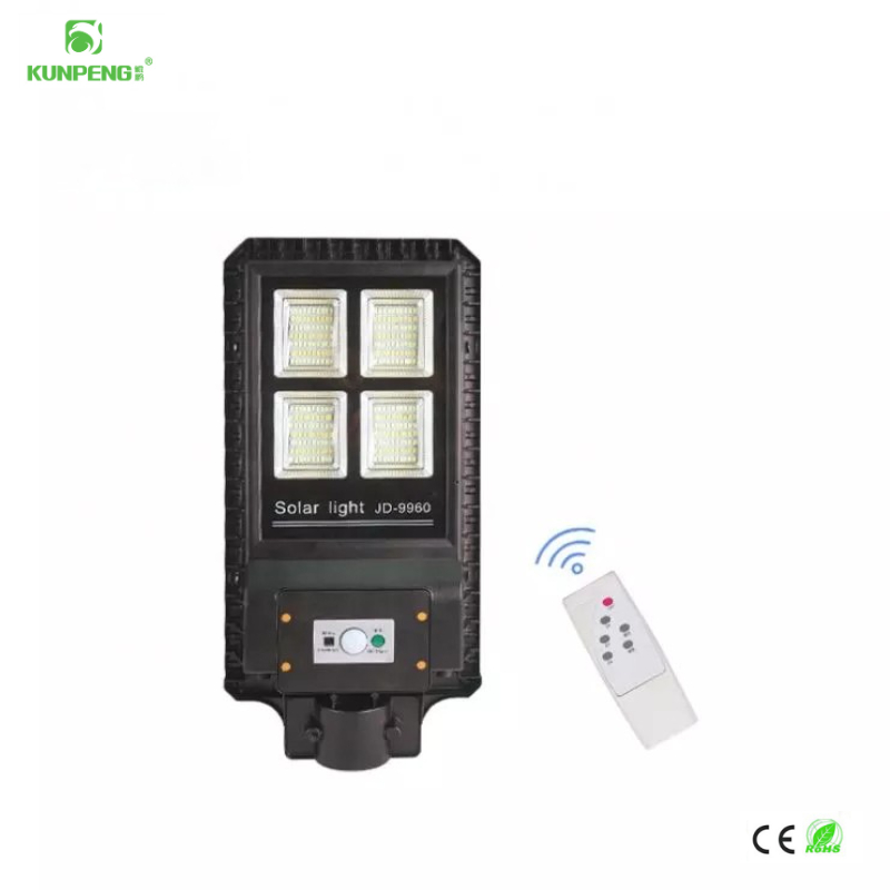 太阳能路灯人体感应LED路灯家用庭院路灯60W