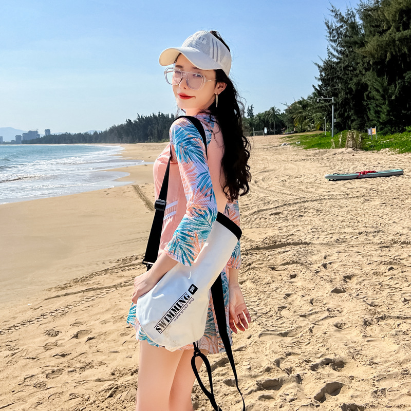 Women's long-sleeved, two-piece, conservative and slimming swimsuits, skirt-style flat-leg pants, student's small chest, gathering forest-style Korean ins swimsuits Application Scenario
