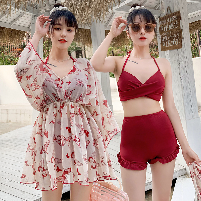 A feminine swimsuit, a bikini three-piece set, a conservative smock that covers the belly and makes one look slimmer, a fairy-like style, a steel frame, and a gathering hot spring swimsuit