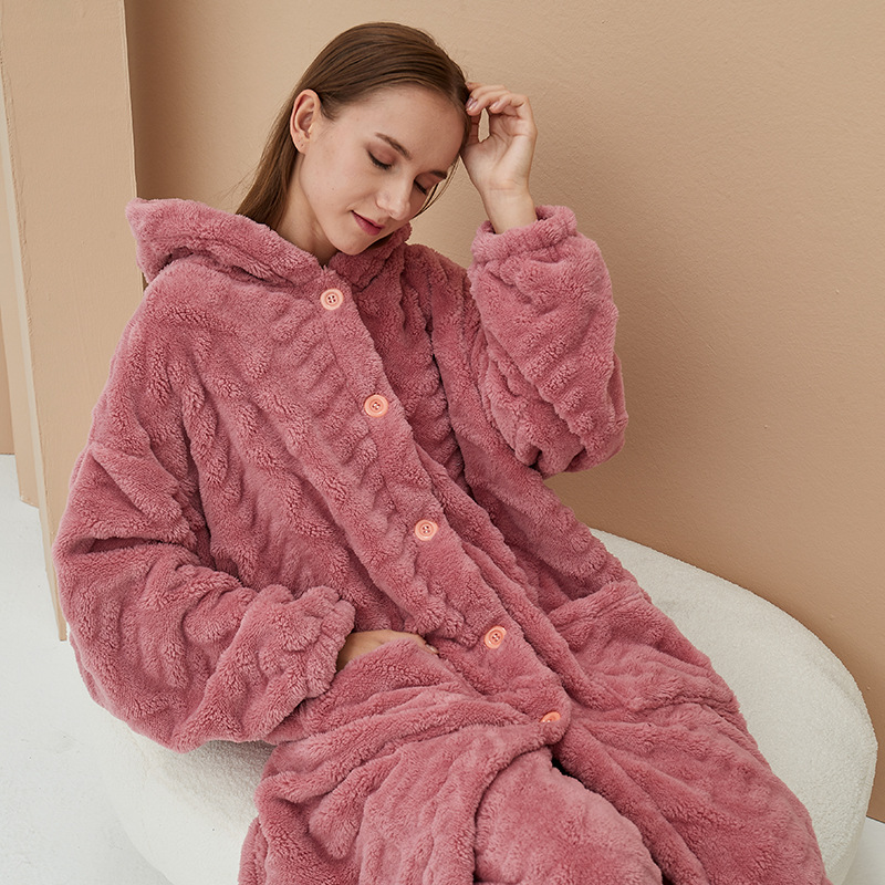Coral velvet nightgown home dress Ladies heavy home dress ladies nightgown long winter nightgown set one hair