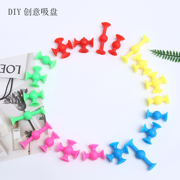DIY creative suction cup children's imagination spliced suction cup cartoon plastic toys 5 5 colors spot