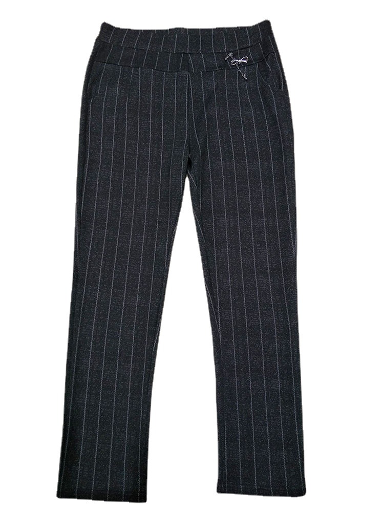 Mom pants: Spring and autumn pocket women's pants, high-waisted loose straight-leg long pants, middle-aged and elderly large-sized summer grandma pants Specification image