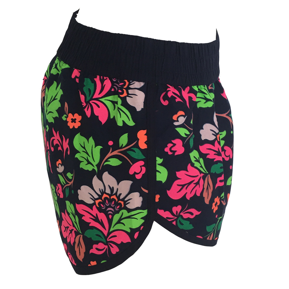 European and American style beach pants, large-sized quick-drying shorts, seaside vacation hot spring slimming floral shorts, one-piece shipping Application Scenario