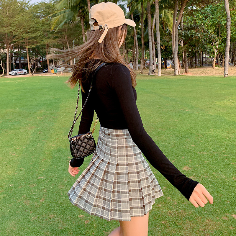2021 New Korean-style high-waisted, slimming, versatile and anti-glare A-line checkered pleated skirt short skirt for women Specification image