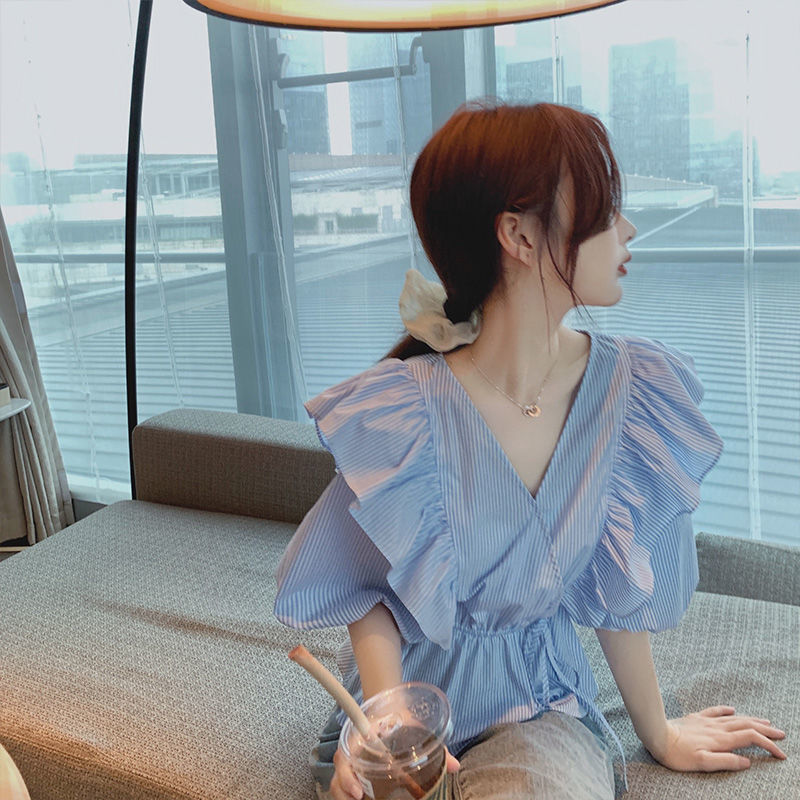 Blue sweet striped ruffled top 2022 Spring/Summer new Korean-style short-sleeved V-neck shirt, elegant and feminine