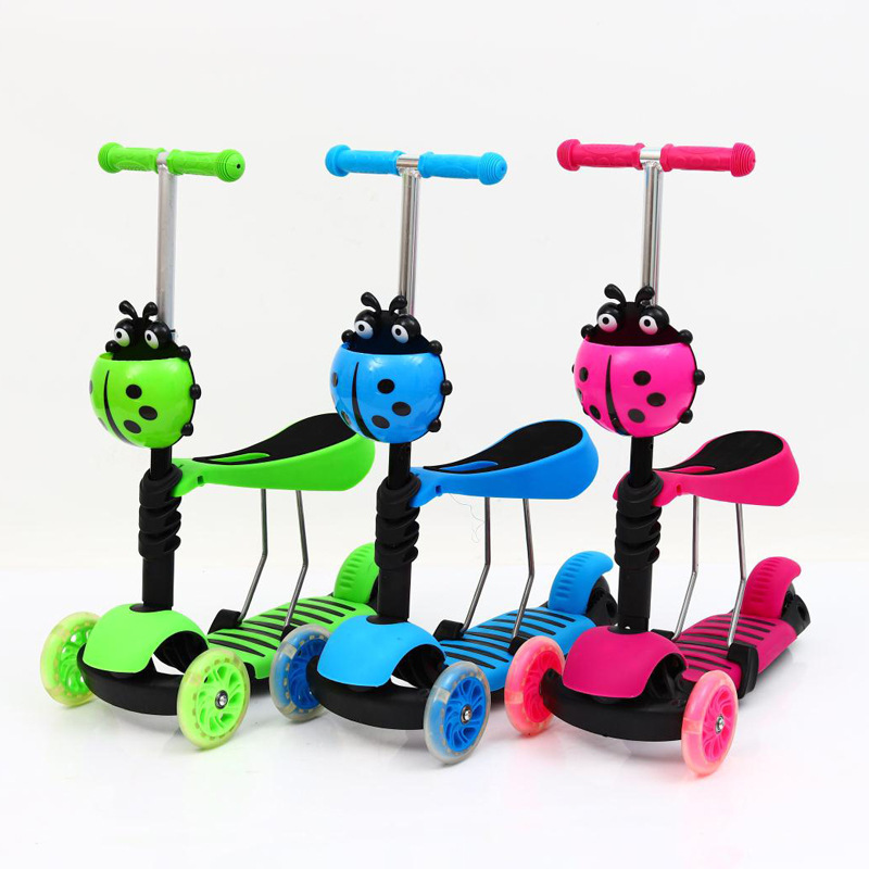 Wholesale three-in-one children's scooters, including children's three-wheeled scooters, children's sliding bikes and baby walkers full figure