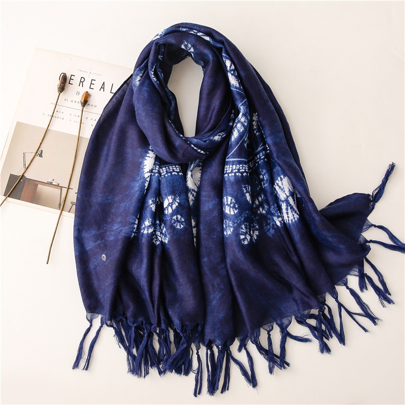 New Style Tie Dye Color Blue And White Porcelain Series Cotton And Linen Scarf Sen Female Travel Shawls Literary Accessories Application Scenario