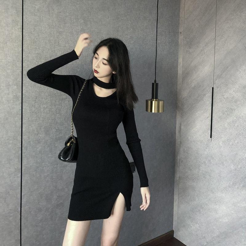 A French pure sensual and sexy black knitted dress with a slit for women's autumn and winter design. It's a unique and trendy dress for hot girls to wear Application Scenario