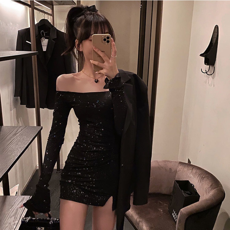 One-shoulder dress, women's slimming diamond-encrusted long-sleeved irregular body-hugging short skirt, 2022 new style black dress for early autumn Specification image