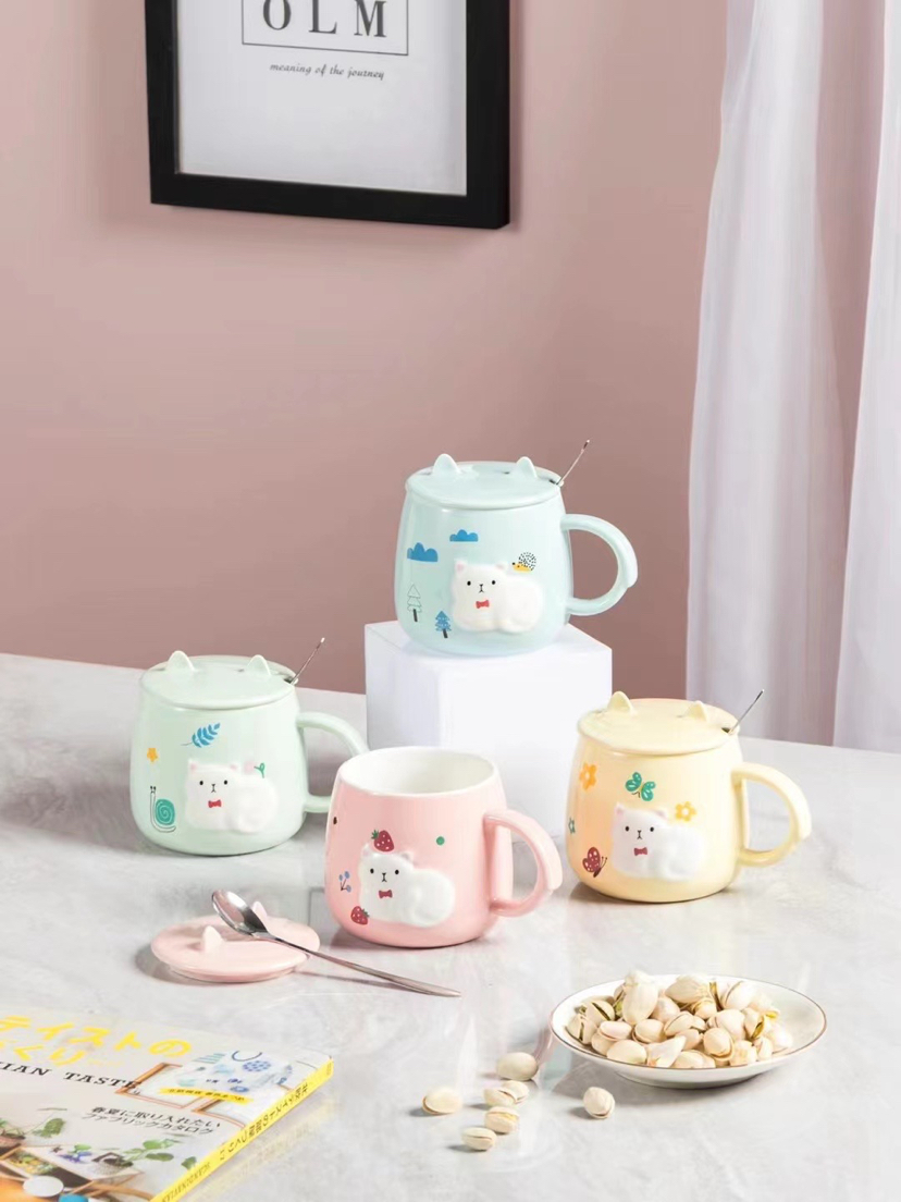 Hot selling cartoon stereo cat ceramic mug cute mug with lid and spoon Coffee mug office water mug