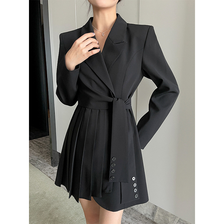 The new Spring 2022 South Korea Dongdaemun stylish slim 100 pleated lace dress 3301