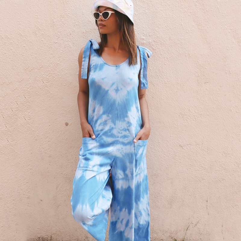 Amazon European and American halter jumpsuit Women's 2022 Summer new cross-border solid color wide-leg casual jumpsuit Application Scenario