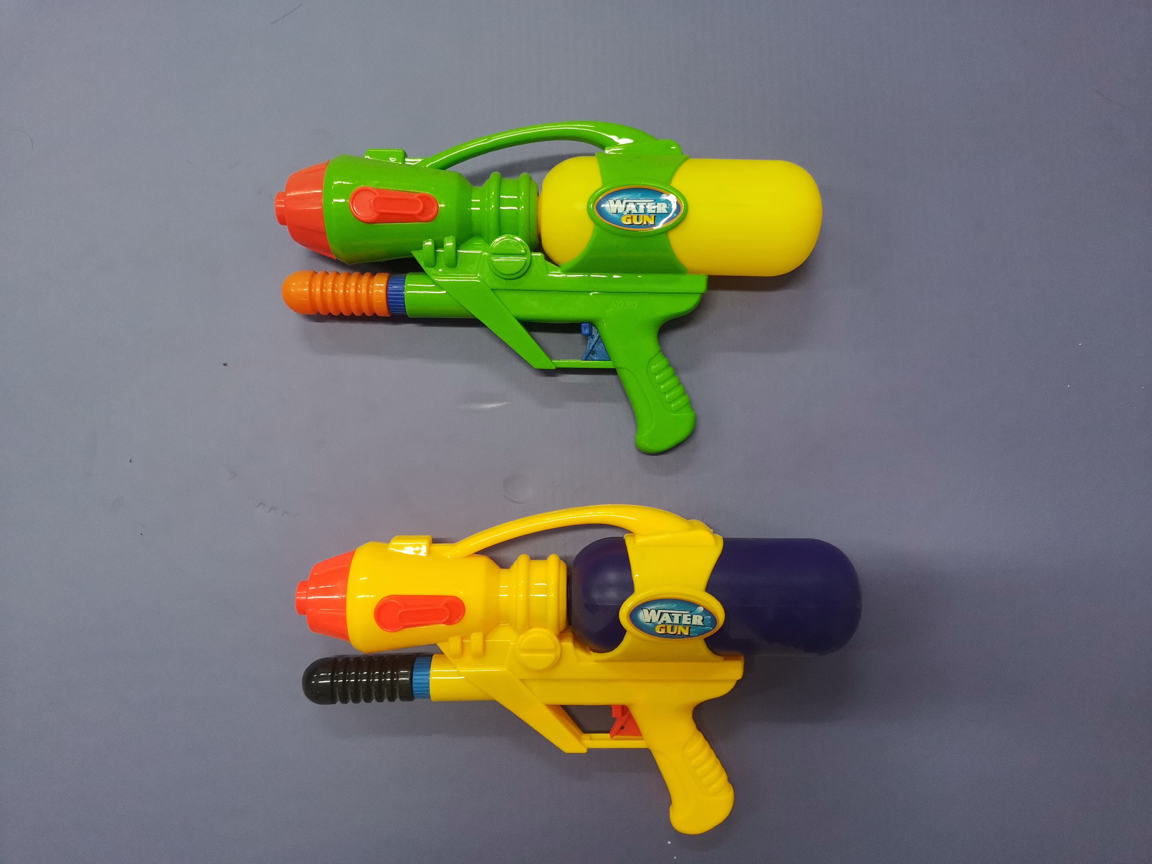 Manufacturer's new wholesale model 902 air pump water gun (two-color mixed configuration) full figure