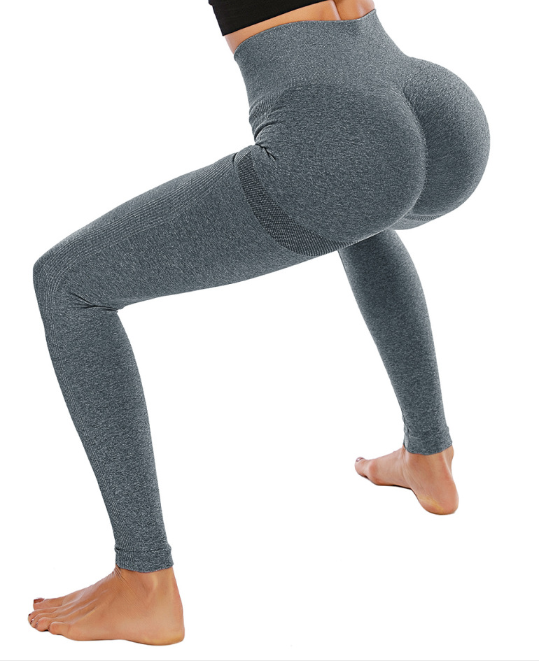 Best-selling seamless knitted hip-lifting, moisture-wicking yoga pants, fitness pants and sexy hip-lifting women's leggings in Europe and America Application Scenario