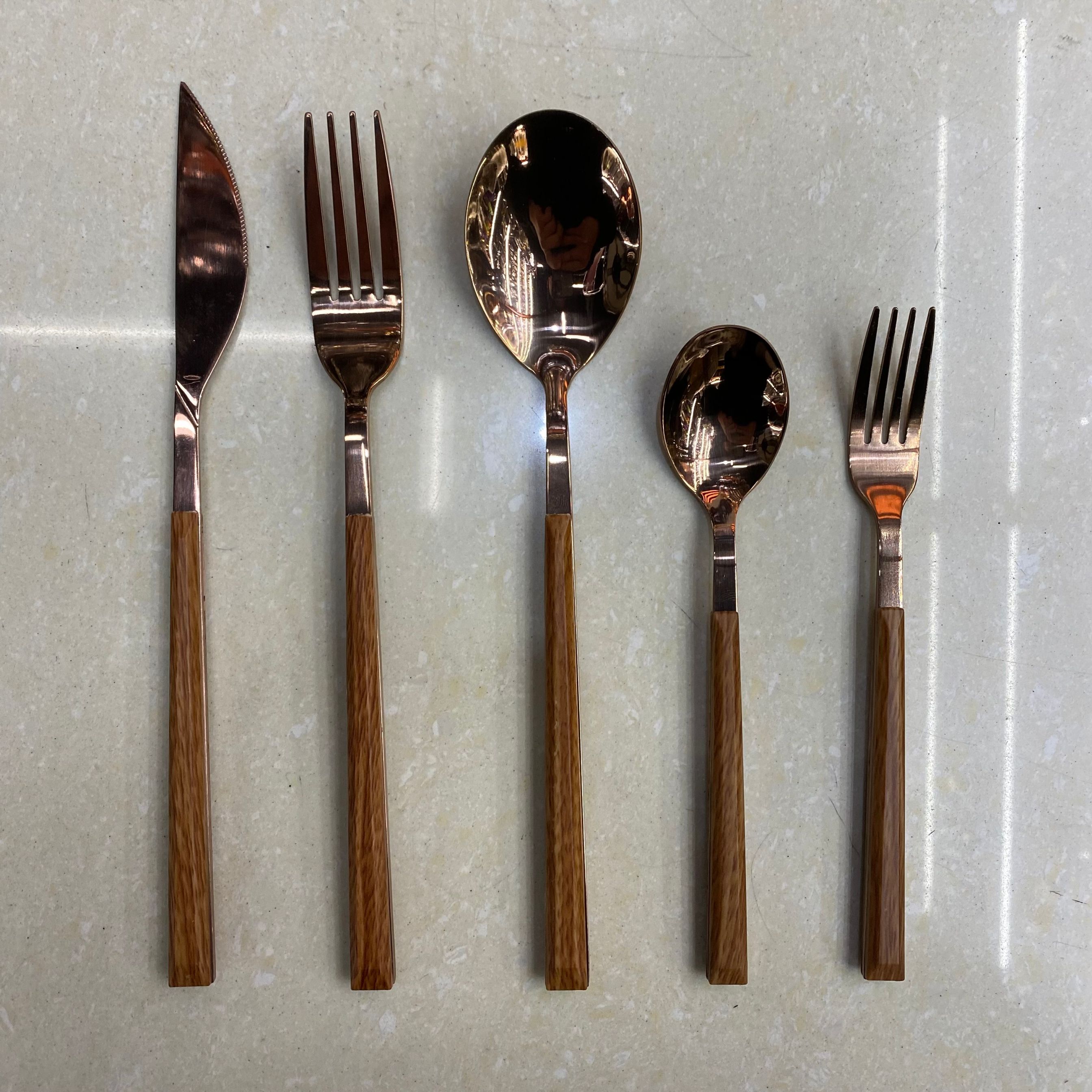 430 stainless steel west tableware hotel Rose gold fork spoon tea spoon five-piece set cross-border clamp wooden handle Korean spoon thumbnail