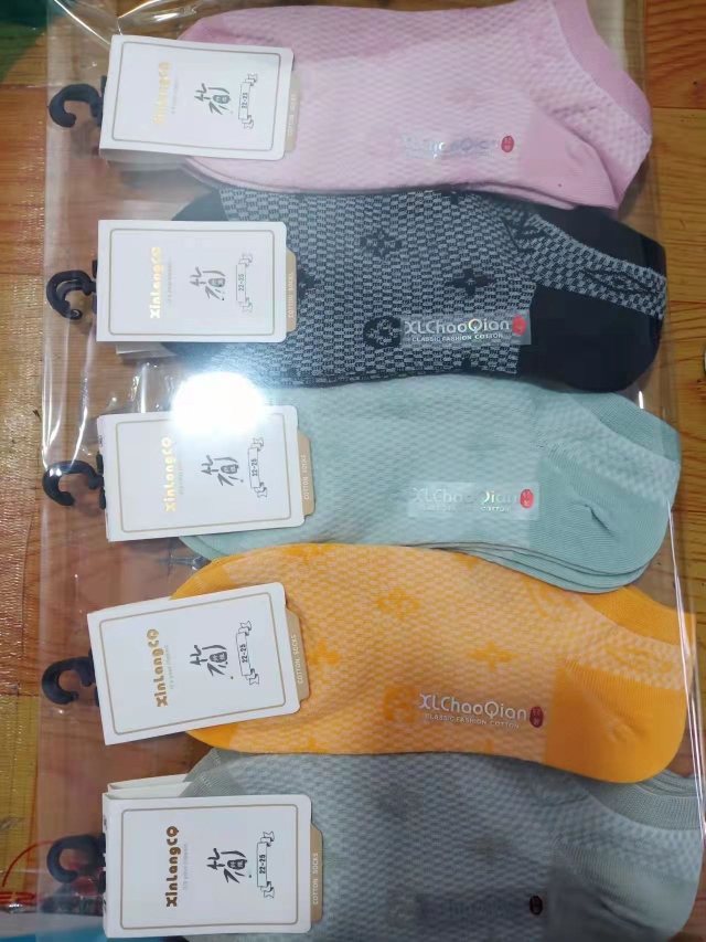 الجوارب النسائية الجوارب النسائية الجوارب النسائية، الجوارب النسائية Item Picture