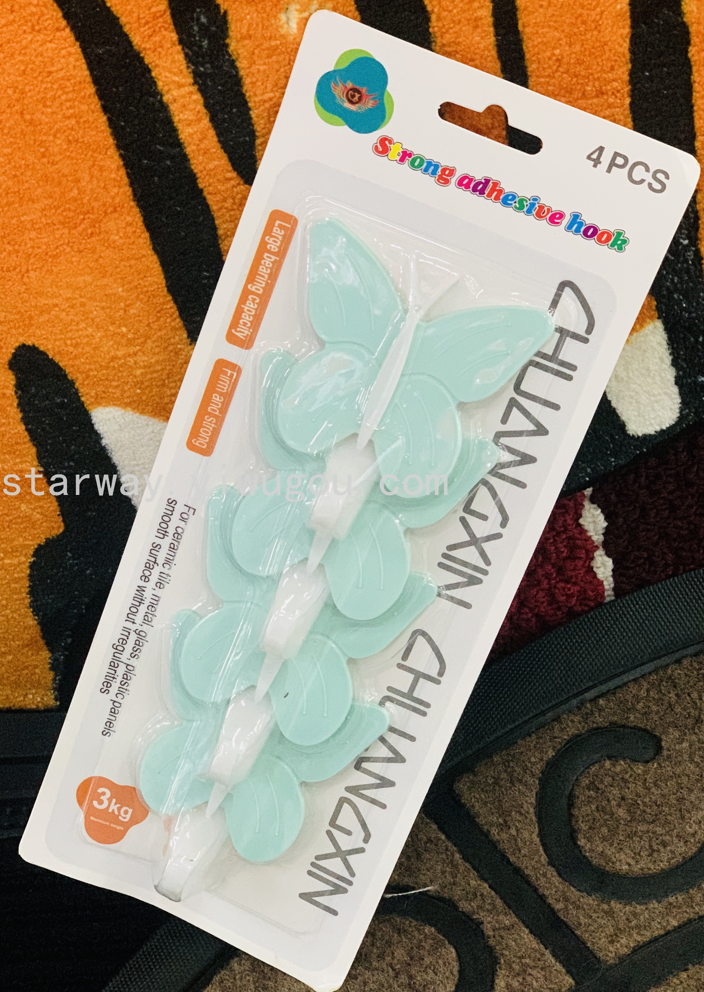 Fruit sticky hook, cartoon sticky hook, strong sticky hook, no-drilling sticky hook, convenient sticky hook, card suction sticky hook Specification image