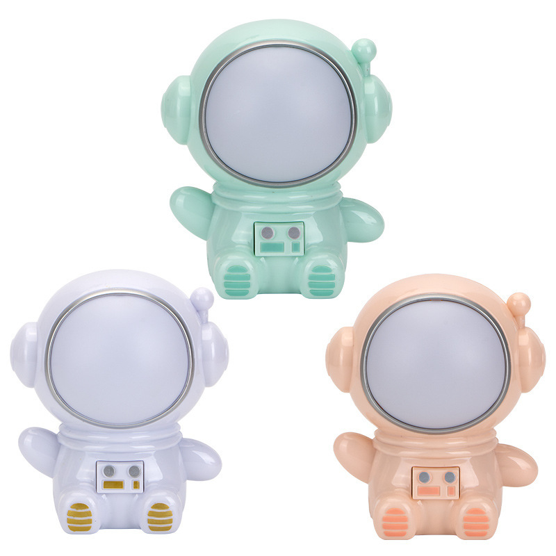 Cartoon birthday gift, girlish heart, astronaut night light, USB charging atmosphere, children's room decoration lighting lamp Item Picture