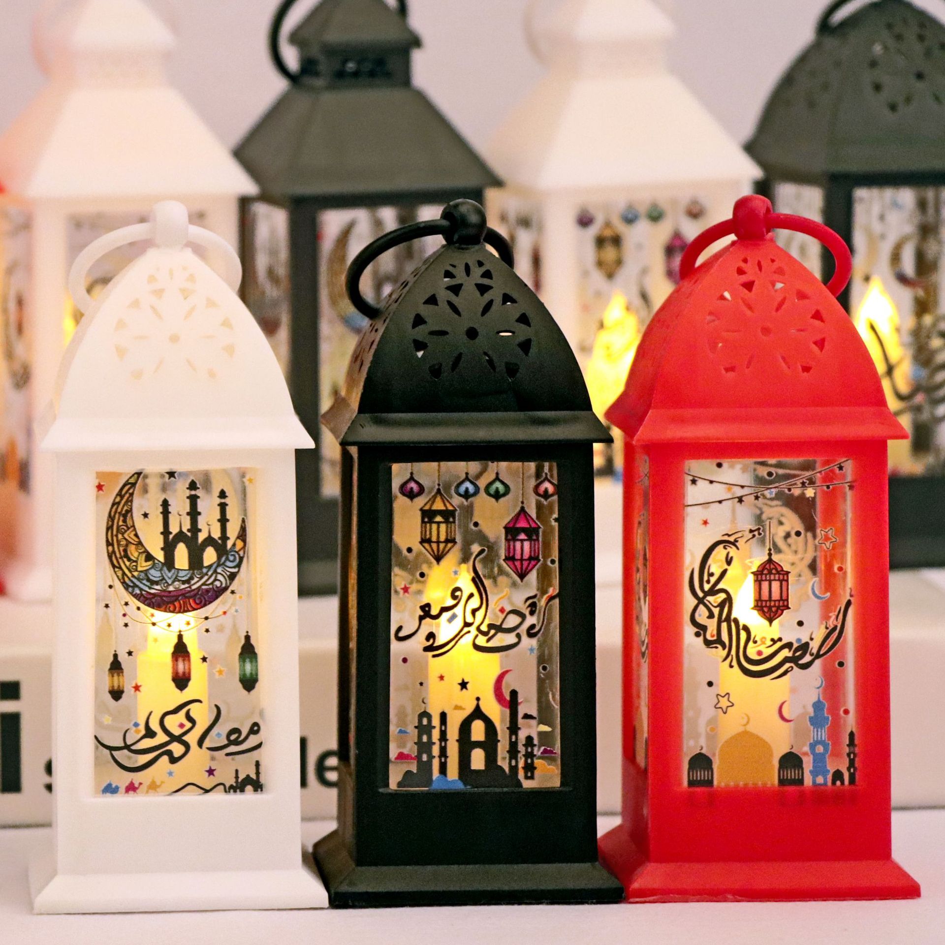 Cross border Ramadan lantern plastic LED candle lantern Ramadan table decoration decoration candlestick