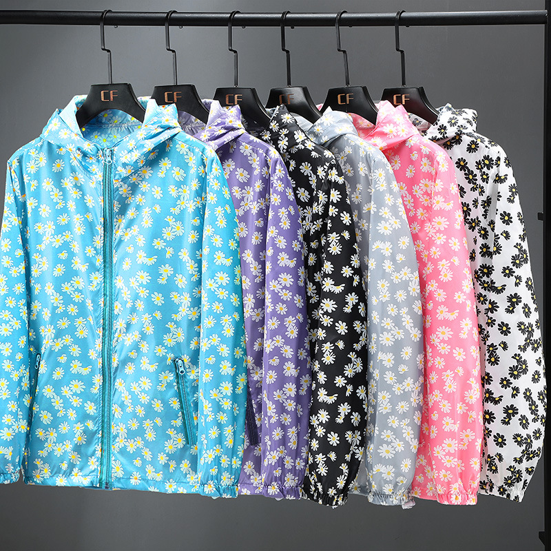 Men's summer sun protection jackets, thin and breathable couple skin wear, outdoor sports windbreakers, women's summer sun protection clothing wholesale