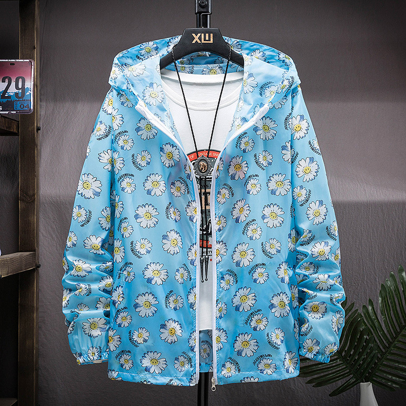 2022 New factory direct sales summer breathable sun-protective clothing, men's camouflage clothing, skin trench coats, women's hooded fashionable sun-protective clothing Application Scenario